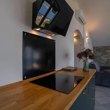 2br - View Balcony *